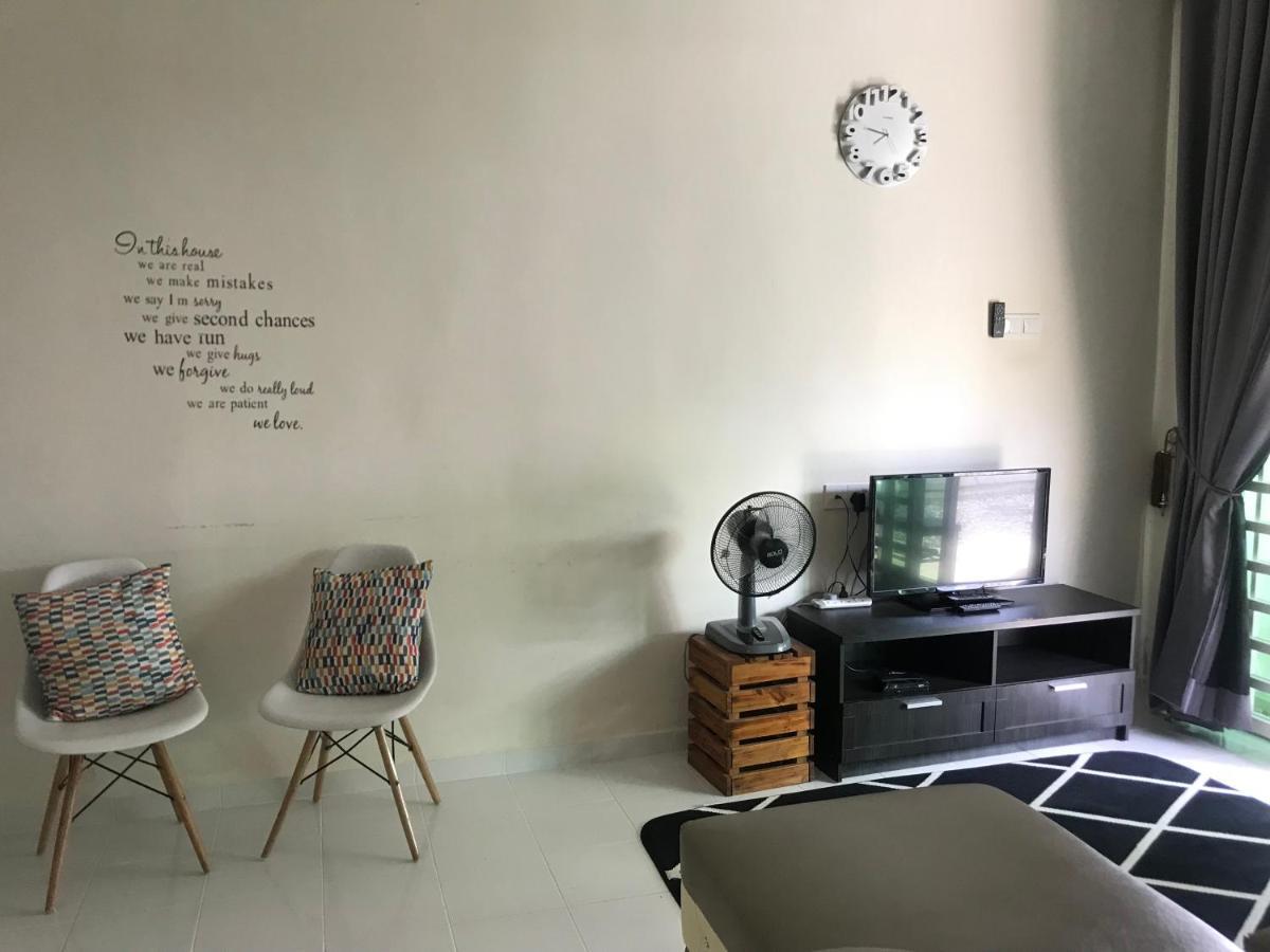 Laman Hanaz - Changloon Homestay